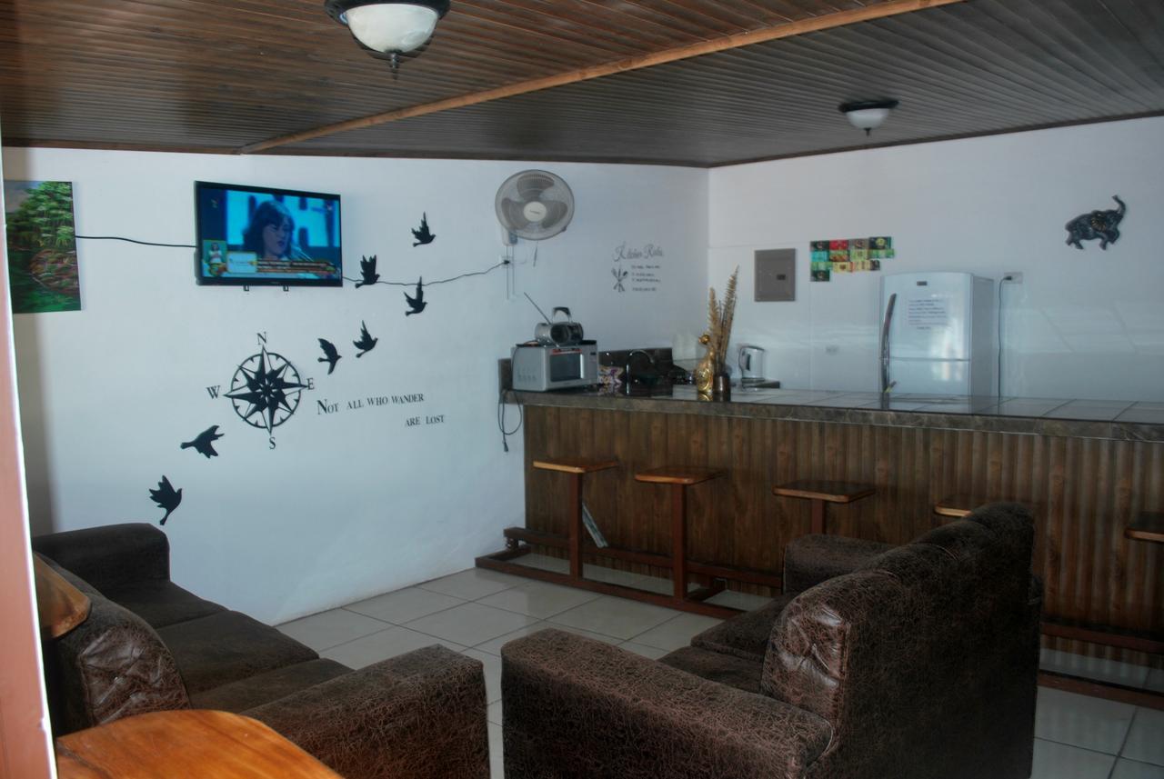 Passifloras Hostel Quepos Exteriér fotografie