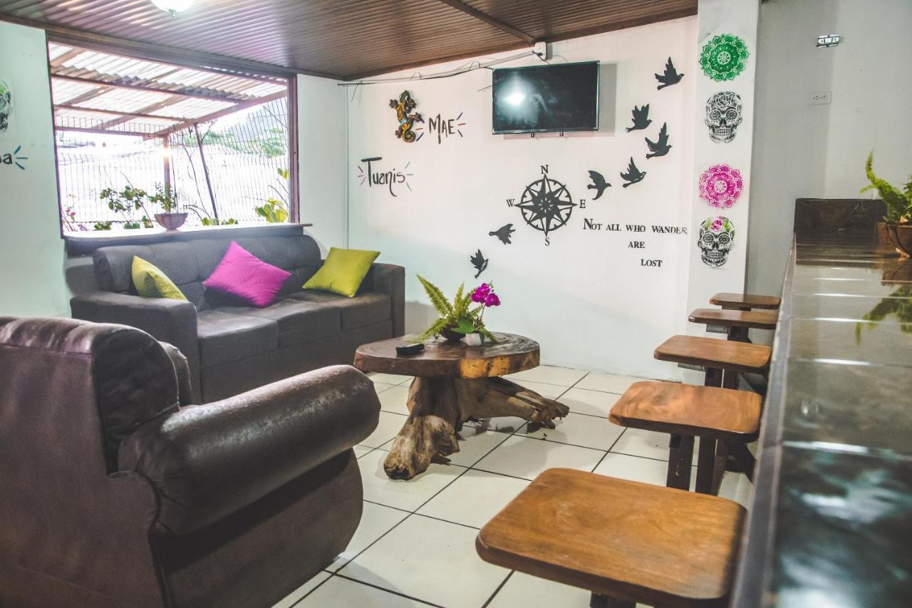 Passifloras Hostel Quepos Exteriér fotografie
